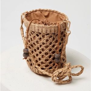 NWT Sayulita shoulder bag in Natural by L*Space